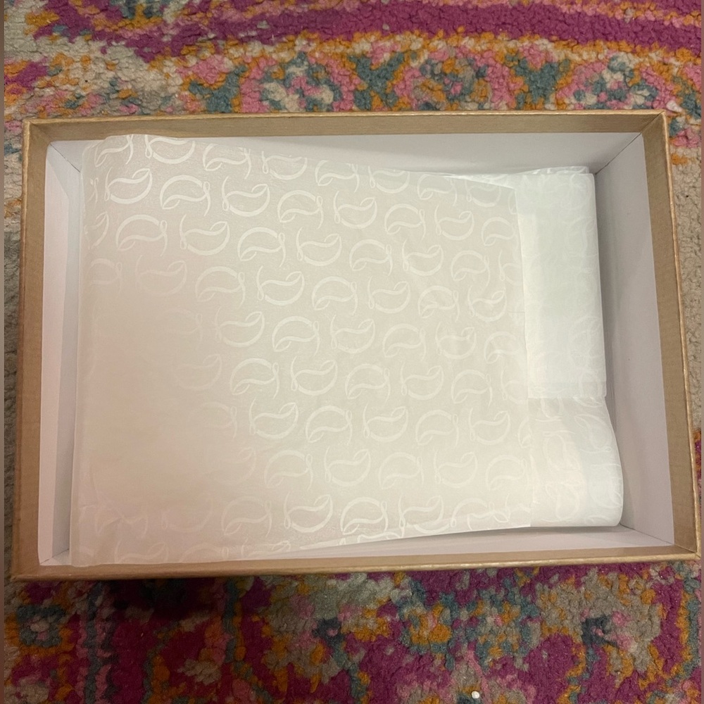Brand new Christian Louboutin store bag and box - Picture 6 of 8